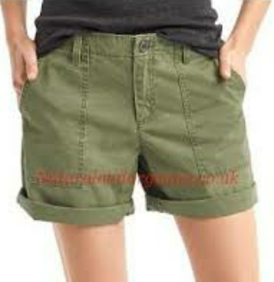 women's shorts with pockets